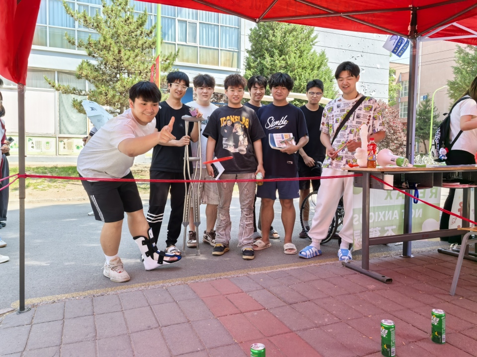 套圈照1.1.jpg