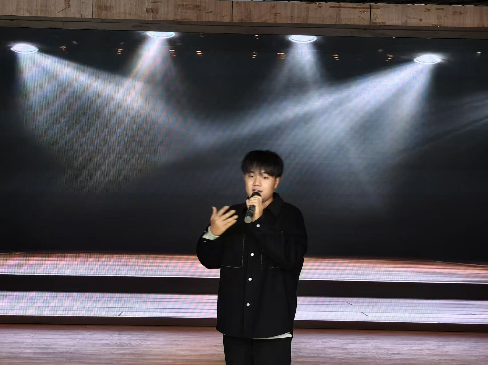 fb2fdc37515c3d59f22d250dd8f5856c.jpg fb2fdc37515c3d59f22d250dd8f5856c.jpg