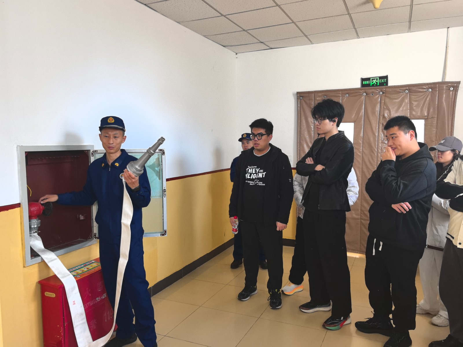 79e4056793d040ef55e5949de8e11921.jpg 79e4056793d040ef55e5949de8e11921.jpg