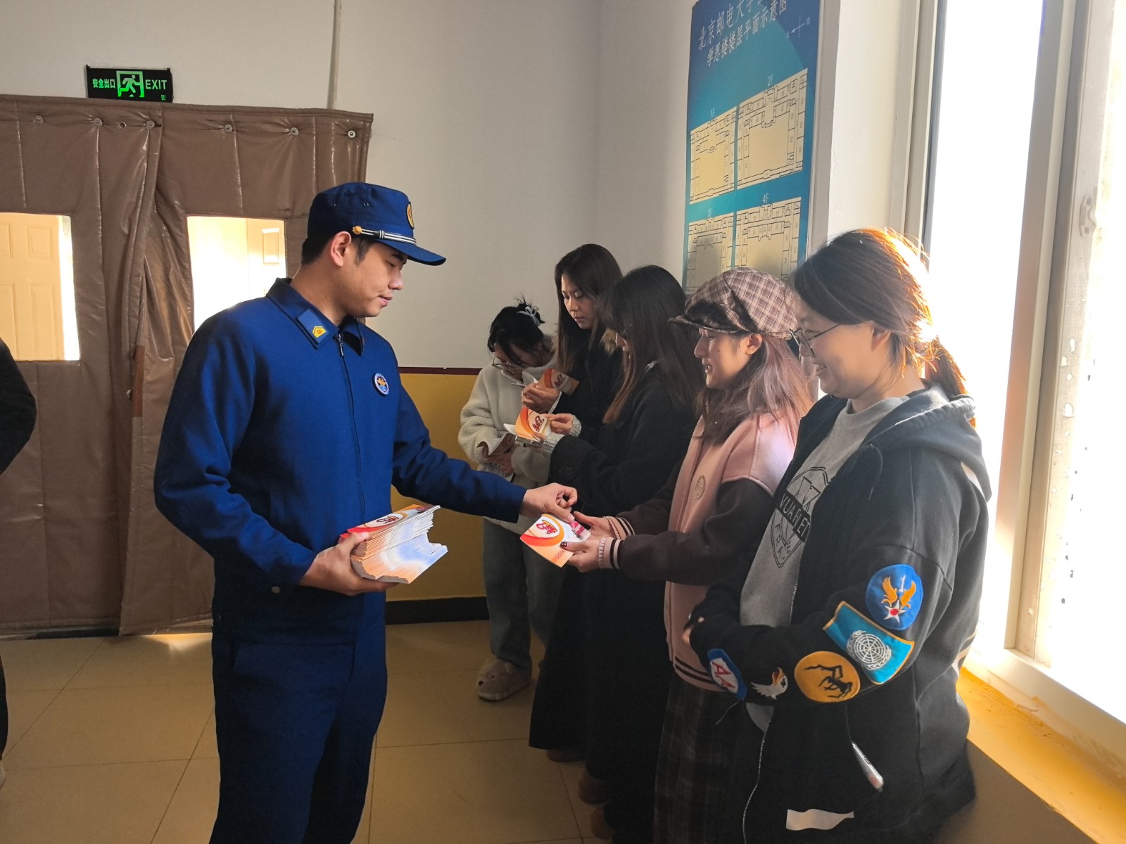 b4749b30a416fb6ae7302e73984e0828.jpg b4749b30a416fb6ae7302e73984e0828.jpg