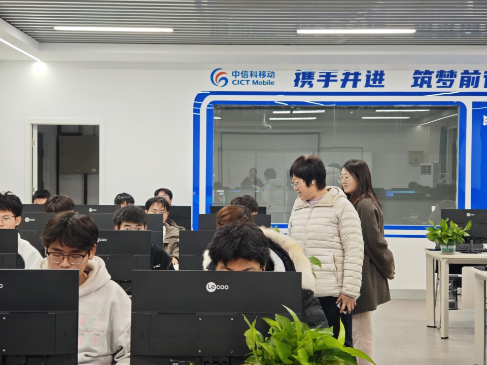 61eca81f2310dcb81cb1f63d5d742a3.jpg 61eca81f2310dcb81cb1f63d5d742a3.jpg