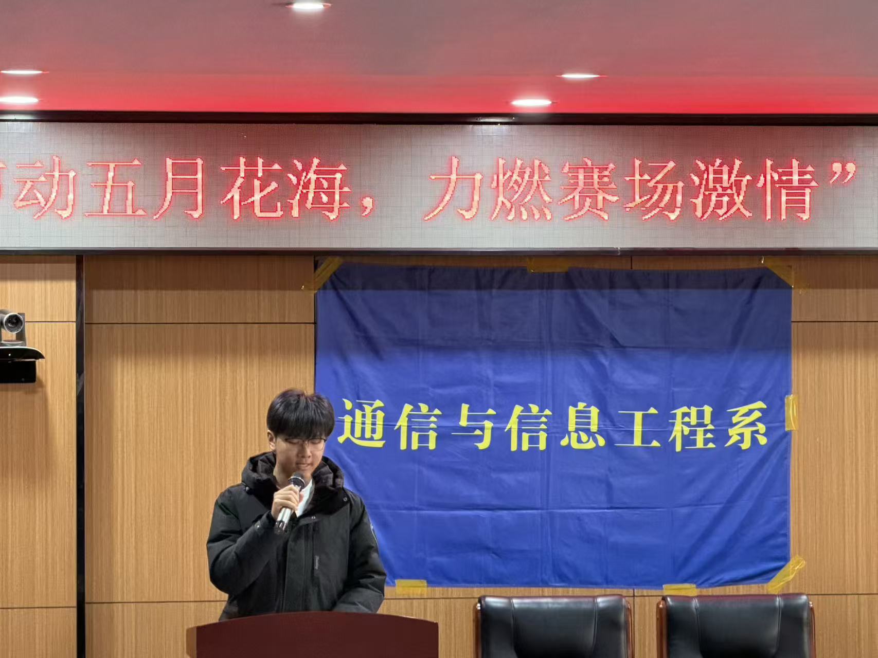 2fef93bde38b396fd7e3b7ce3e727663.jpg 2fef93bde38b396fd7e3b7ce3e727663.jpg