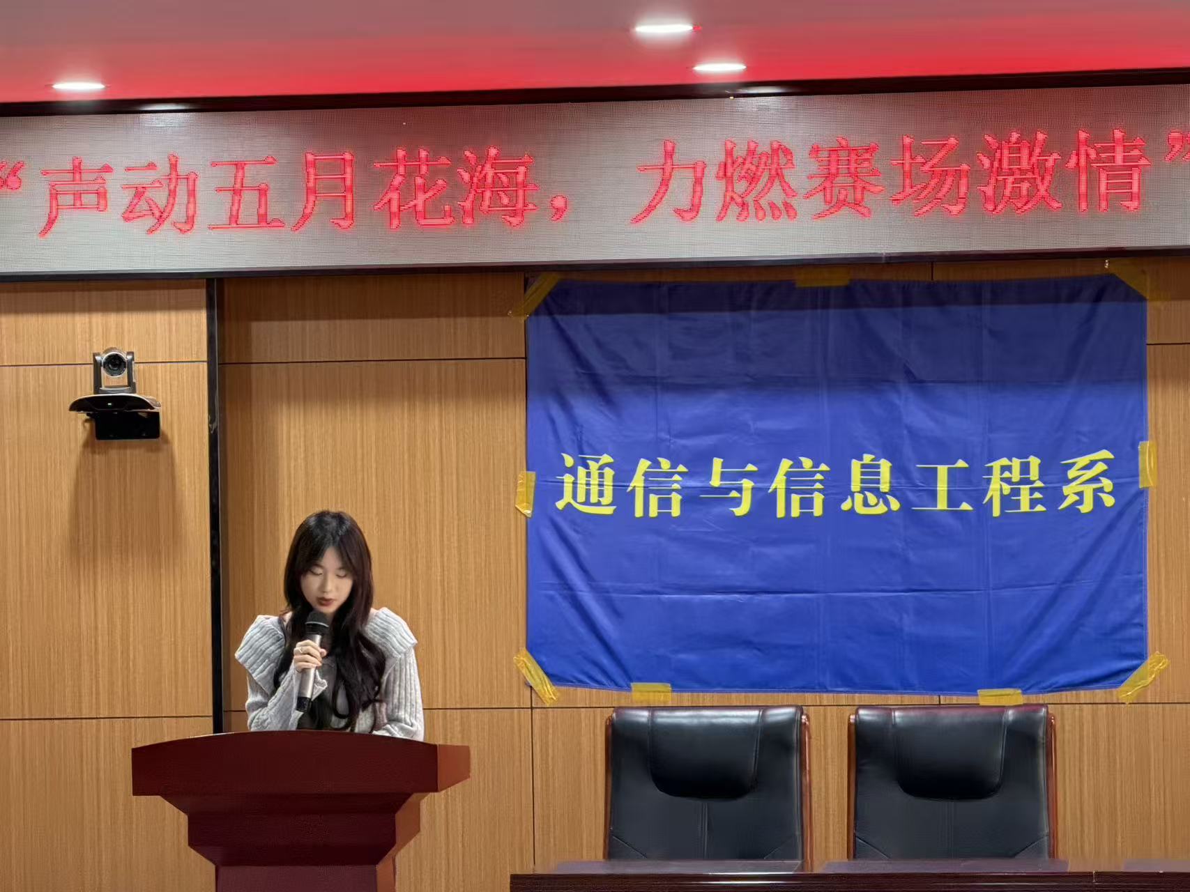 8ea5b6f547c7c491ab4e3d4a0ebe7390.jpg 8ea5b6f547c7c491ab4e3d4a0ebe7390.jpg