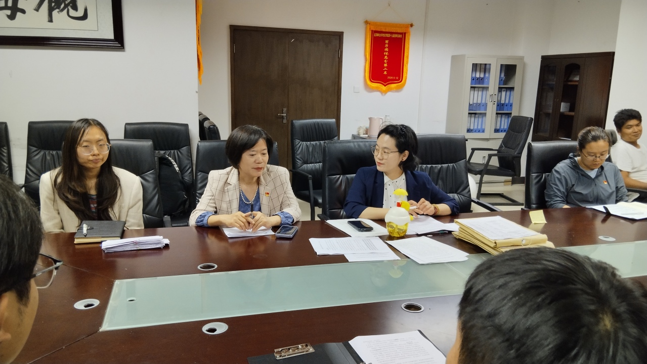 预备党员转正 (13).jpg 预备党员转正 (13).jpg